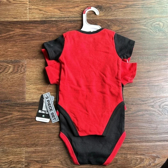 NWT Chicago Bulls Baby Onesie Set | (3) Chicago Bulls Baby Onesies | Chicago - Picture 9 of 9